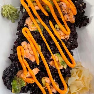Grilled Salmon Roll